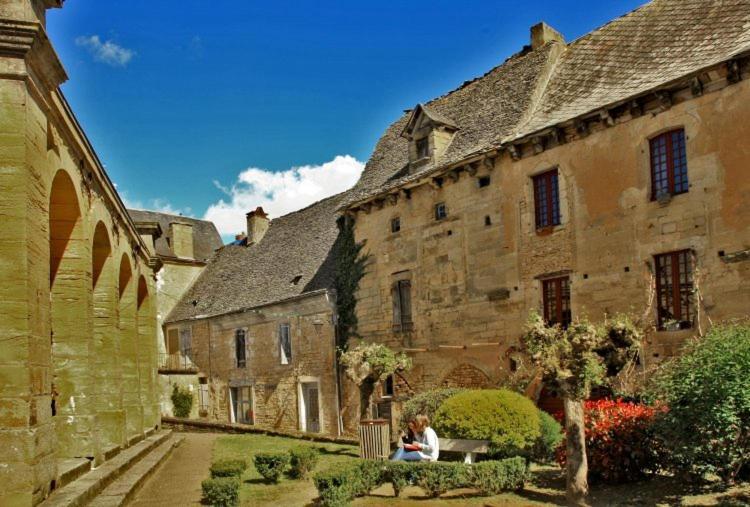 Petite Maison En Pierre Au Coeur Du Perigord Noir Proche De Sarlat Et Rocamadour Salignac Eyvigues 외부 사진