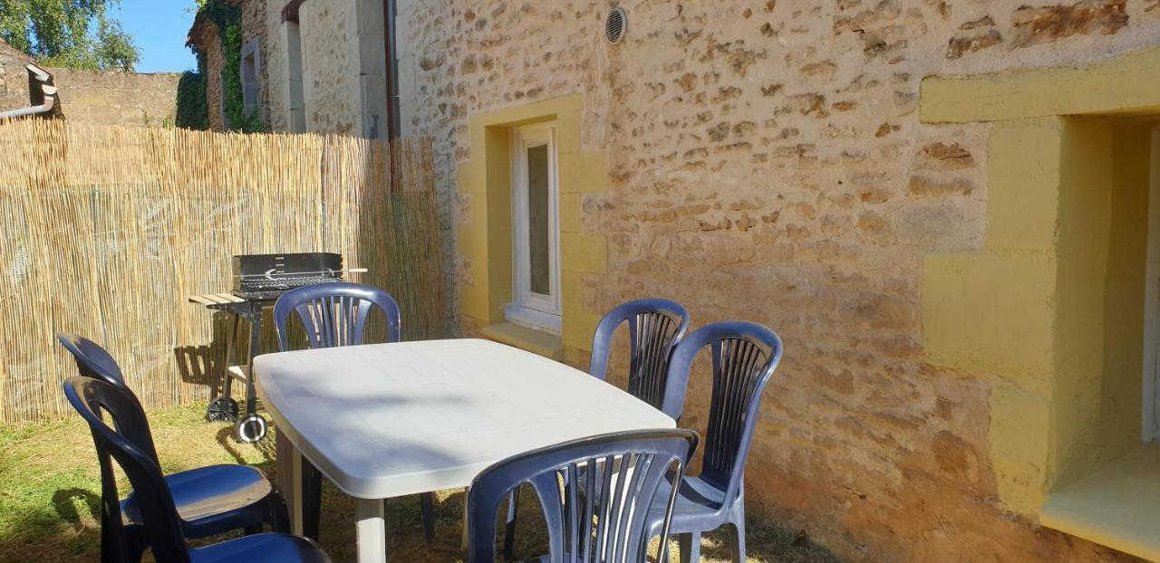Petite Maison En Pierre Au Coeur Du Perigord Noir Proche De Sarlat Et Rocamadour Salignac Eyvigues 외부 사진