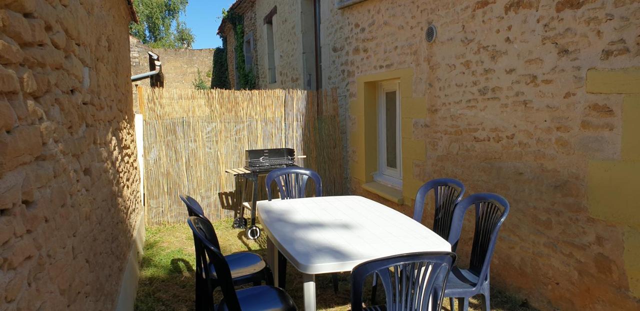 Petite Maison En Pierre Au Coeur Du Perigord Noir Proche De Sarlat Et Rocamadour Salignac Eyvigues 외부 사진